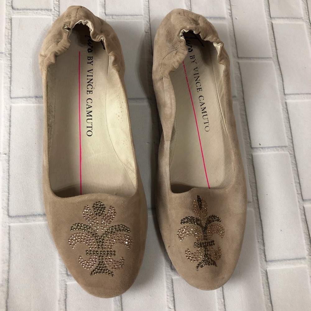Vince Camuto Fleur de lis rhinestone sparkle flats
